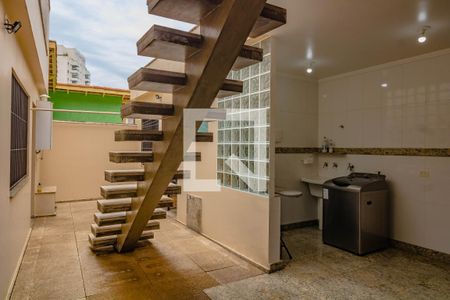 Casa à venda com 180m², 3 quartos e 4 vagasÁrea Externa