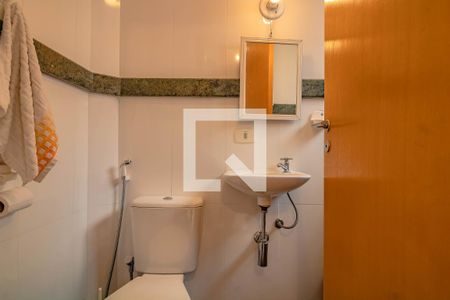 Casa à venda com 180m², 3 quartos e 4 vagasBanheiro