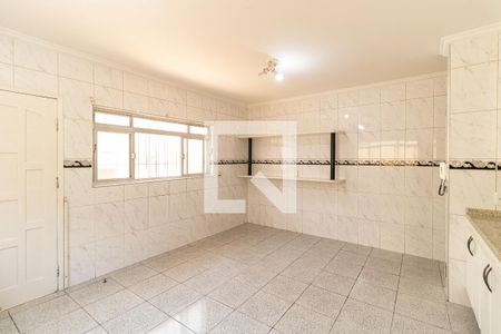 Casa para alugar com 157m², 3 quartos e 2 vagasCozinha