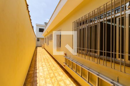 Casa para alugar com 157m², 3 quartos e 2 vagasCorredor Lateral