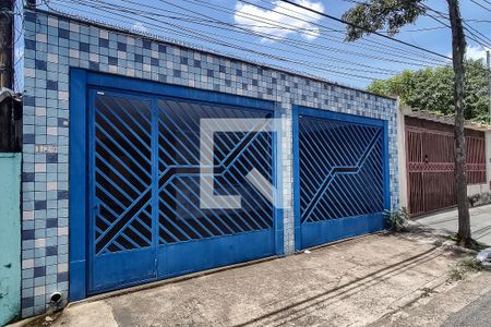 Casa para alugar com 157m², 3 quartos e 2 vagasFachada