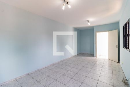 Casa para alugar com 157m², 3 quartos e 2 vagasÁrea externa - Salão