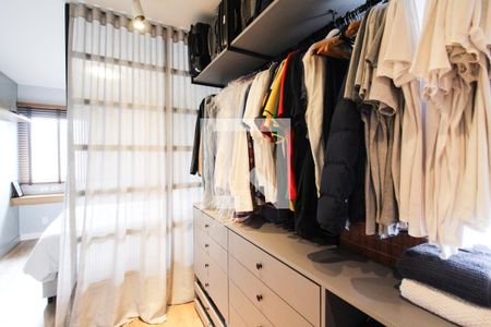 Apartamento para alugar com 69m², 2 quartos e 1 vagaCloset