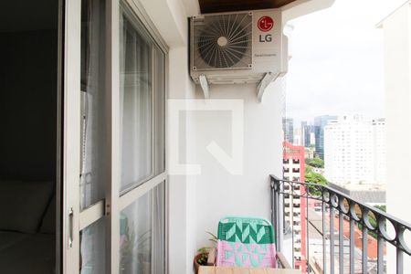 Varanda de apartamento para alugar com 2 quartos, 69m² em Vila Nova Conceição, São Paulo