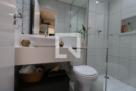 Banheiro da Suíte 1 de apartamento à venda com 2 quartos, 100m² em Vila Alzira, Santo André