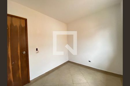 Quarto 2 de casa de condomínio para alugar com 2 quartos, 60m² em Vila Nivi, São Paulo