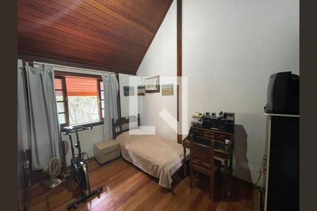 Casa para alugar com 245m², 4 quartos e 5 vagasSuíte 3
