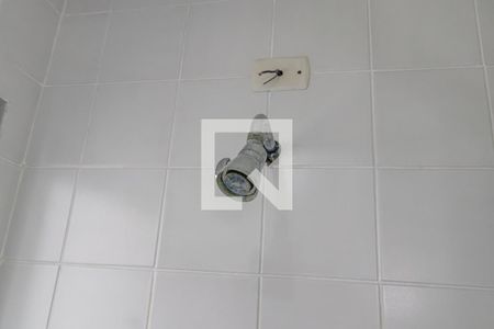Casa de condomínio à venda com 360m², 4 quartos e 6 vagas Casa de condomínio à venda com 360m², 4 quartos e 6 vagasBanheiro da Suíte 2
