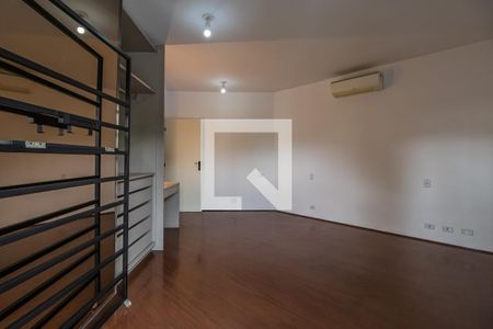 Casa de condomínio à venda com 360m², 4 quartos e 6 vagas Casa de condomínio à venda com 360m², 4 quartos e 6 vagasSuíte 2