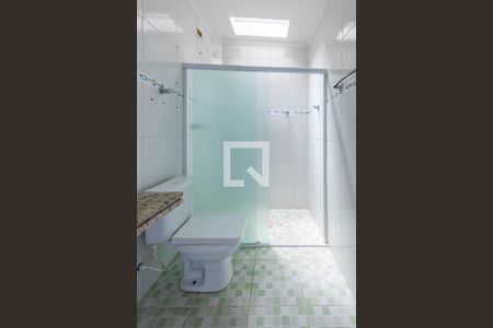 Casa para alugar com 310m², 2 quartos e 2 vagasBanheiro 