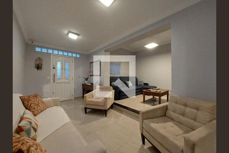 Sala de casa à venda com 4 quartos, 300m² em Cidade Dutra, São Paulo