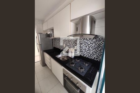 Cozinha  de apartamento para alugar com 2 quartos, 44m² em Água Branca, São Paulo