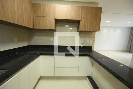 Apartamento para alugar com 120m², 3 quartos e sem vagaCozinha 