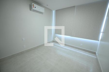 Apartamento para alugar com 120m², 3 quartos e sem vagaQuarto
