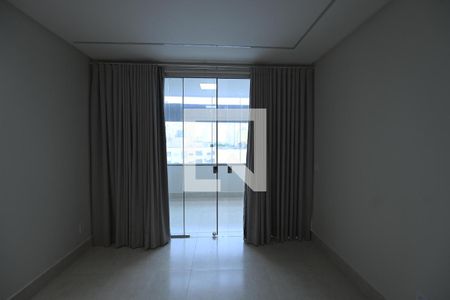 Apartamento para alugar com 120m², 3 quartos e sem vagaSala