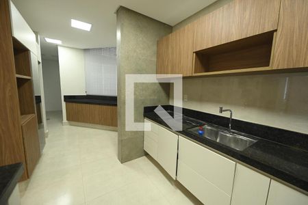 Apartamento para alugar com 120m², 3 quartos e sem vagaCozinha 