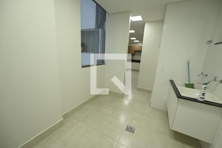 Apartamento para alugar com 120m², 3 quartos e sem vagaÁrea de serviço