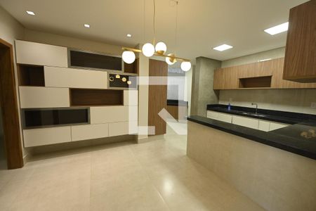 Apartamento para alugar com 120m², 3 quartos e sem vagaCozinha 