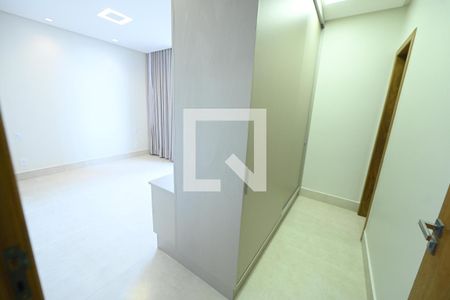 Apartamento para alugar com 120m², 3 quartos e sem vaga Quarto