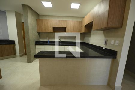 Apartamento para alugar com 120m², 3 quartos e sem vagaCozinha 