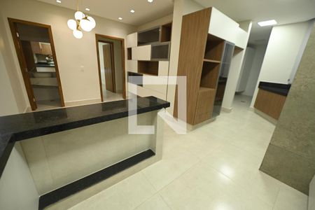 Apartamento para alugar com 120m², 3 quartos e sem vagaCozinha 