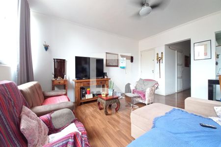 Sala Tv de apartamento à venda com 3 quartos, 200m² em Centro, Campinas