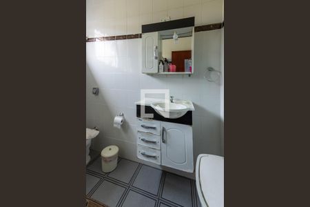 Casa à venda com 144m², 2 quartos e 3 vagasBanheiro