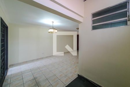 sala de casa para alugar com 3 quartos, 180m² em Vila São José, São Paulo