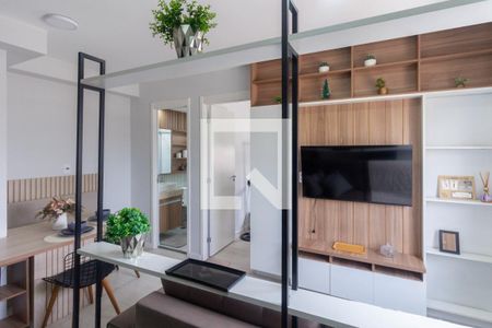 Sala e cozinha de apartamento para alugar com 2 quartos, 40m² em Sé, São Paulo