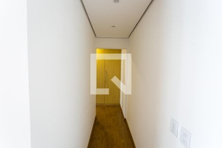 corredor de apartamento à venda com 3 quartos, 90m² em Vila Andrade, São Paulo