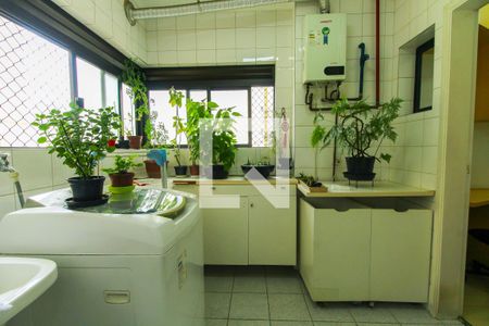 Apartamento para alugar com 124m², 3 quartos e 3 vagasÁrea de Serviço