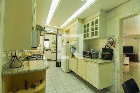 Apartamento para alugar com 124m², 3 quartos e 3 vagasCozinha