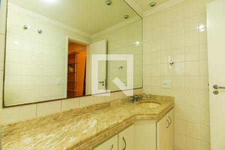 Apartamento para alugar com 124m², 3 quartos e 3 vagasBanheiro da Suíte 2