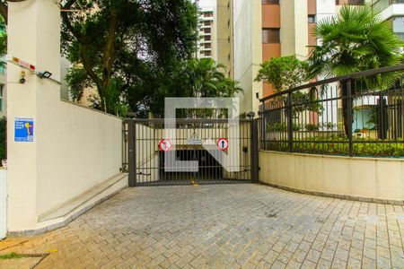 Apartamento para alugar com 124m², 3 quartos e 3 vagasFachada