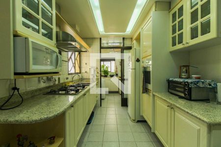 Apartamento para alugar com 124m², 3 quartos e 3 vagasCozinha