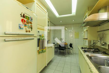 Apartamento para alugar com 124m², 3 quartos e 3 vagasCozinha