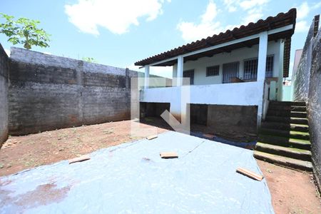 Casa para alugar com 70m², 2 quartos e 1 vagaÁrea comum 