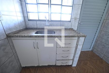 Casa para alugar com 70m², 2 quartos e 1 vagaCozinha