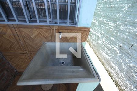 Casa para alugar com 70m², 2 quartos e 1 vagaÁrea de serviço