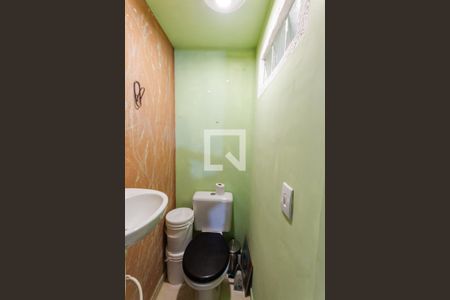 Lavabo de apartamento para alugar com 2 quartos, 76m² em Parque Erasmo Assunção, Santo André