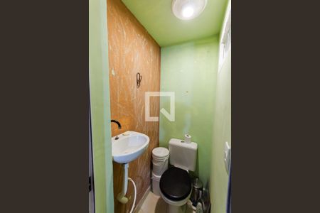 Lavabo de apartamento para alugar com 2 quartos, 76m² em Parque Erasmo Assunção, Santo André