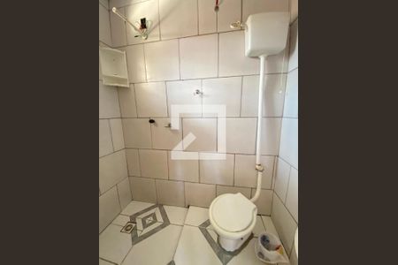 Casa para alugar com 85m², 3 quartos e 1 vagaBanheiro 