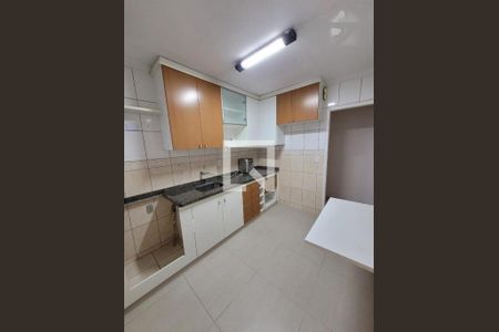 Apartamento à venda com 2 quartos, 61m² em Vila Mimosa, Campinas
