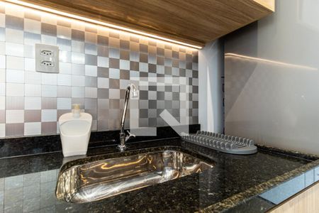 Cozinha de kitnet/studio à venda com 1 quarto, 26m² em Consolação, São Paulo
