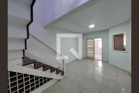 Casa para alugar com 350m², 3 quartos e 4 vagasCopa