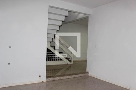 Sala 1 de casa para alugar com 3 quartos, 350m² em Ipanema, Porto Alegre