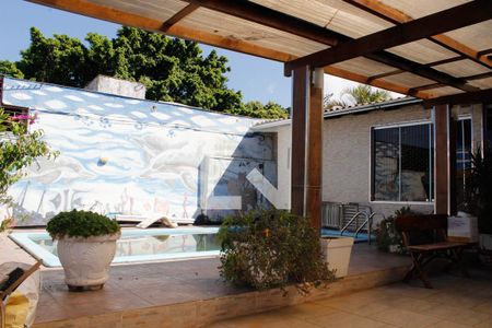 Casa para alugar com 350m², 3 quartos e 4 vagasPátio e Piscina