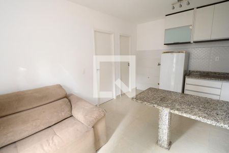 Sala/Cozinha de apartamento à venda com 2 quartos, 36m² em Vila Sofia, São Paulo