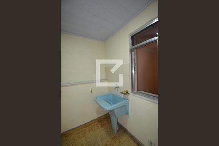 Apartamento para alugar com 75m², 2 quartos e sem vagaÁrea de Serviço