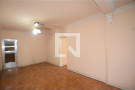 Apartamento para alugar com 75m², 2 quartos e sem vagaSala